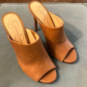 Jessica Simpson Heel Sz 8